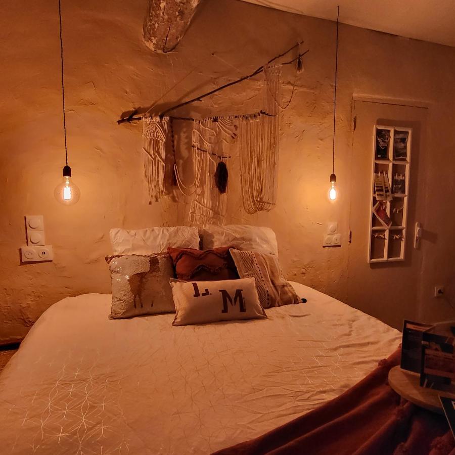 Chambre D'Hotes Gard Meynes Экстерьер фото
